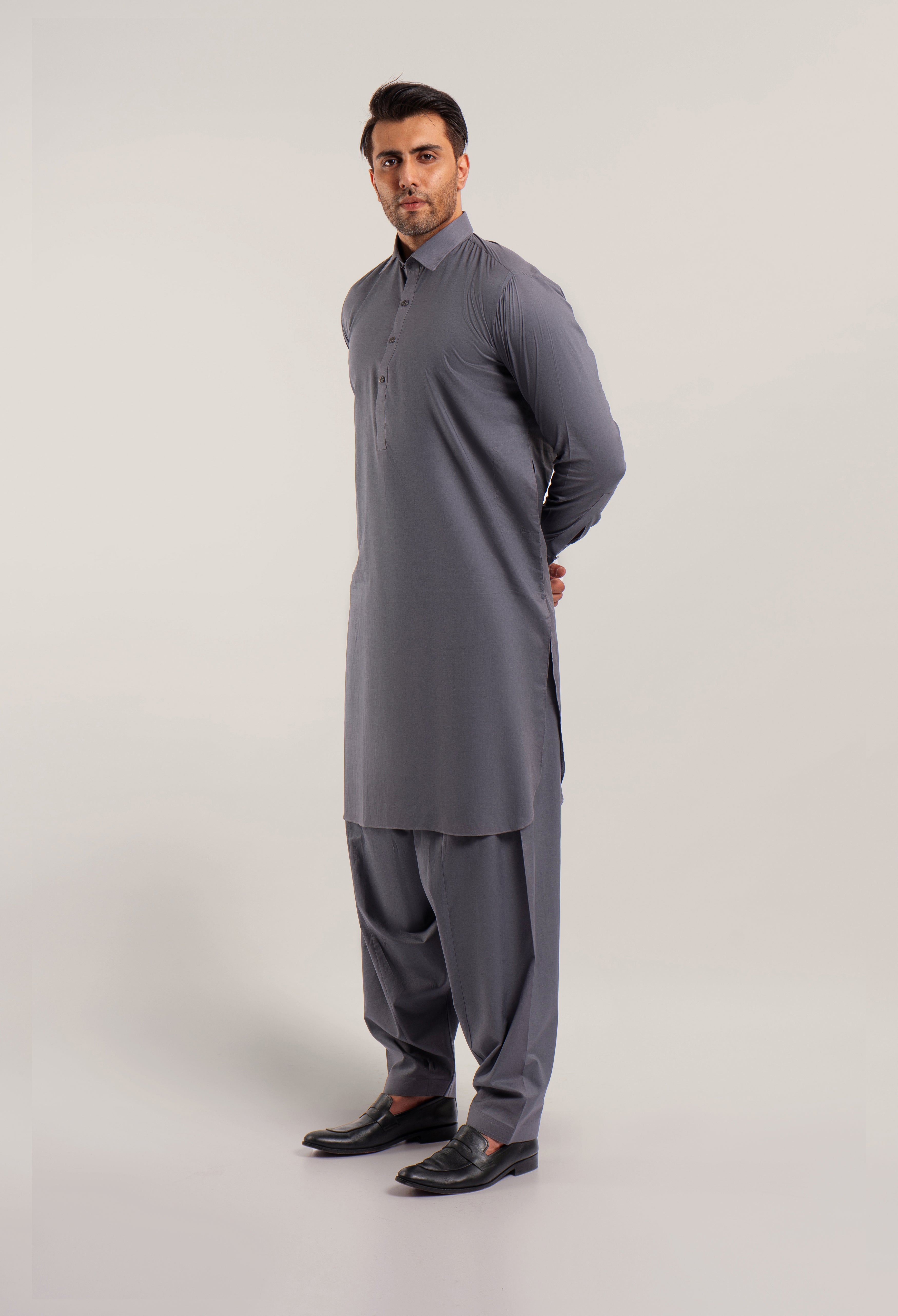 GREY PLAIN KAMEEZ SHALWAR