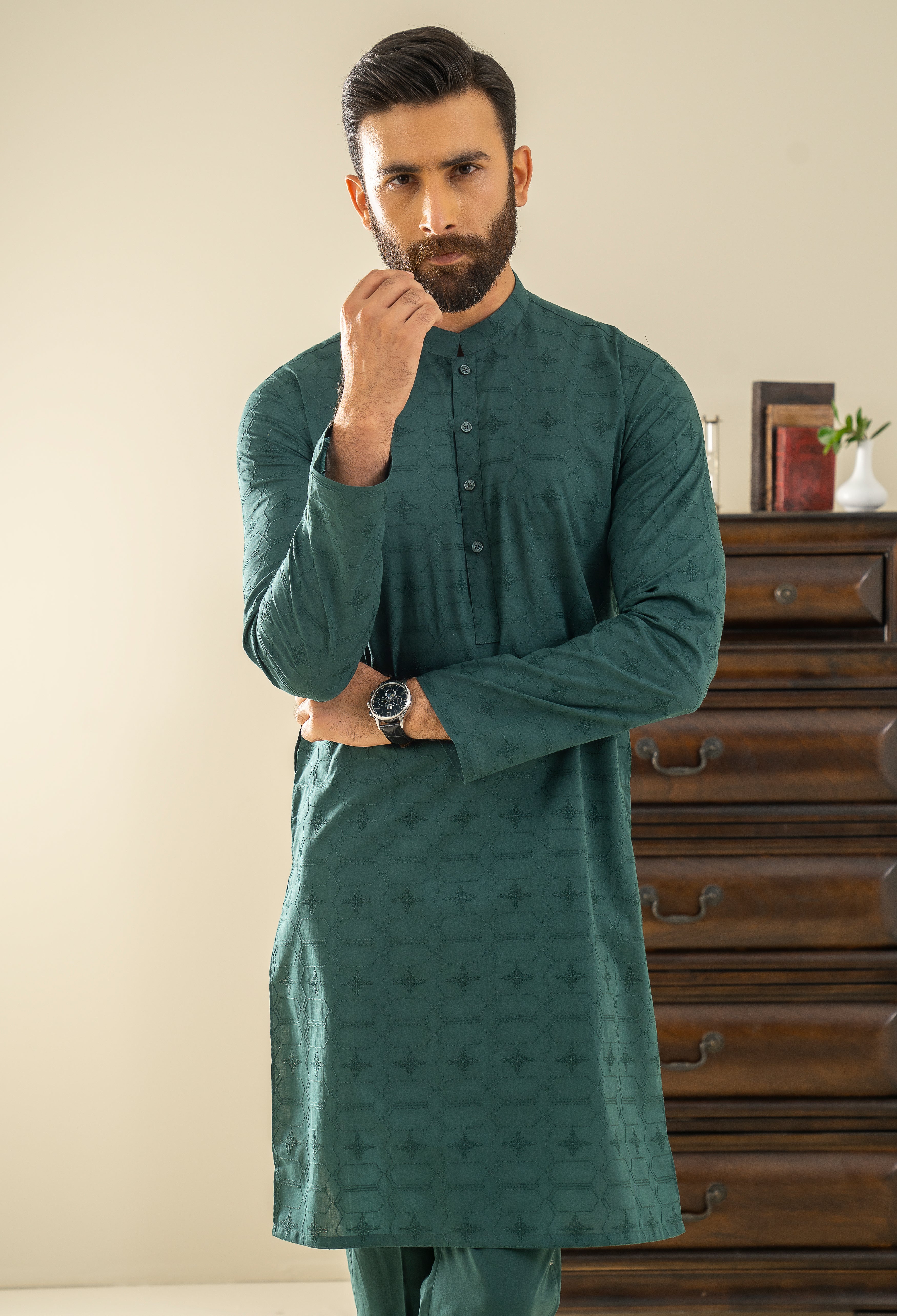 Arabian Green Embroidered Cotton Kurta Pajama