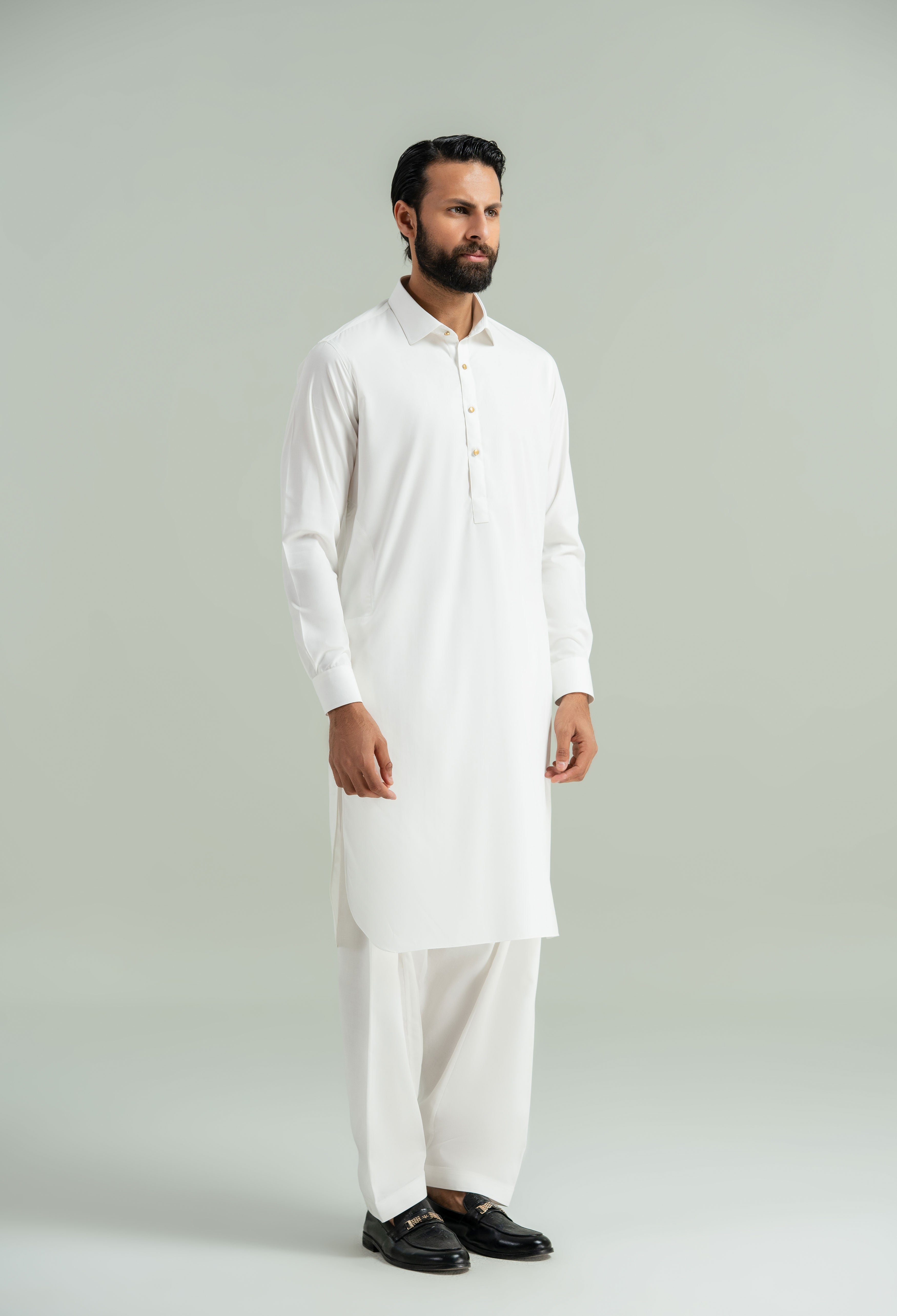 Off White Detailing Kameez Shalwar