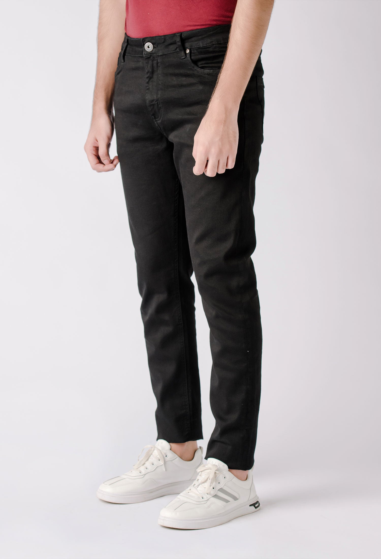 Black denim hot sale jeans