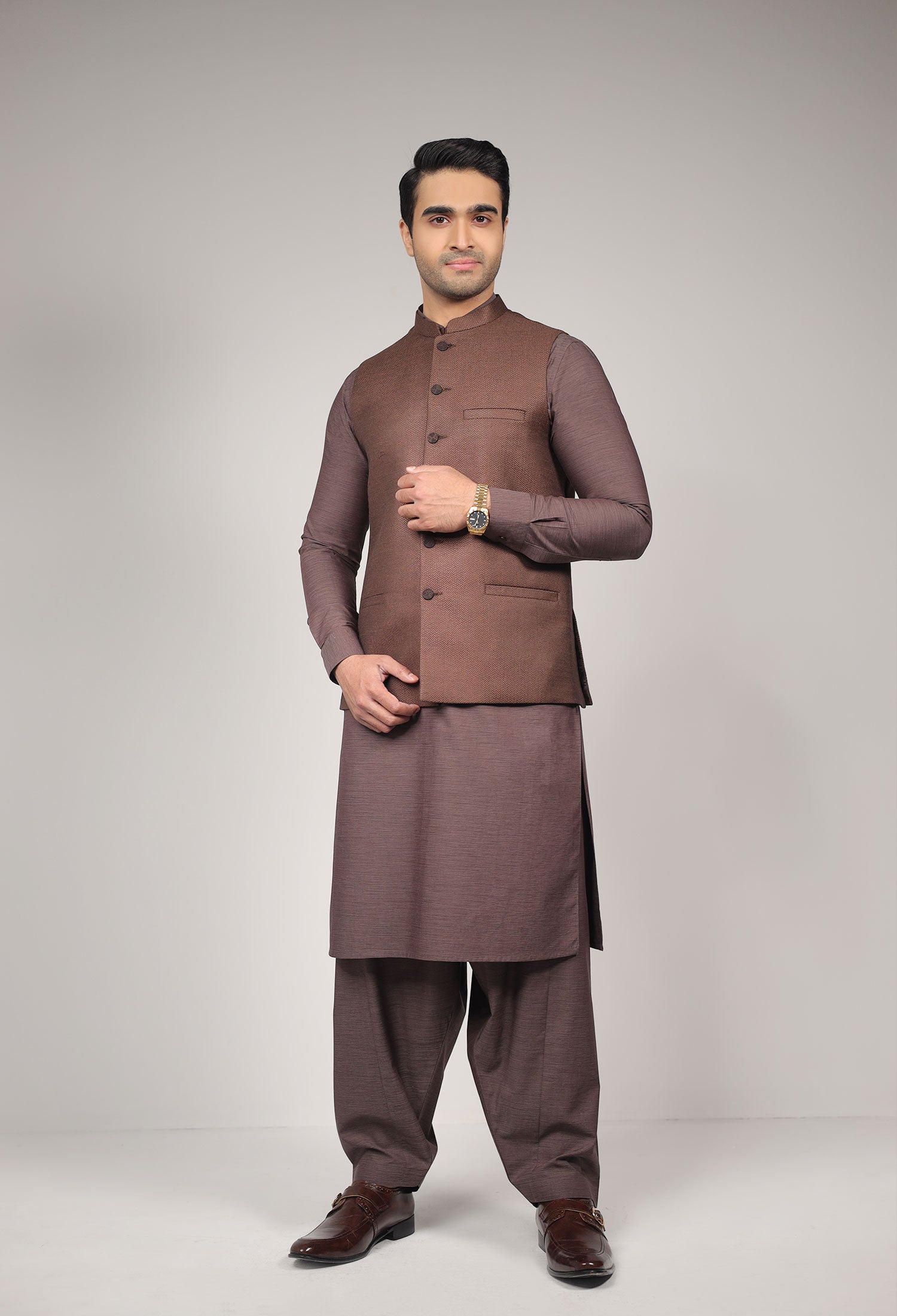 BROWN DETAILING KAMEEZ SHALWAR