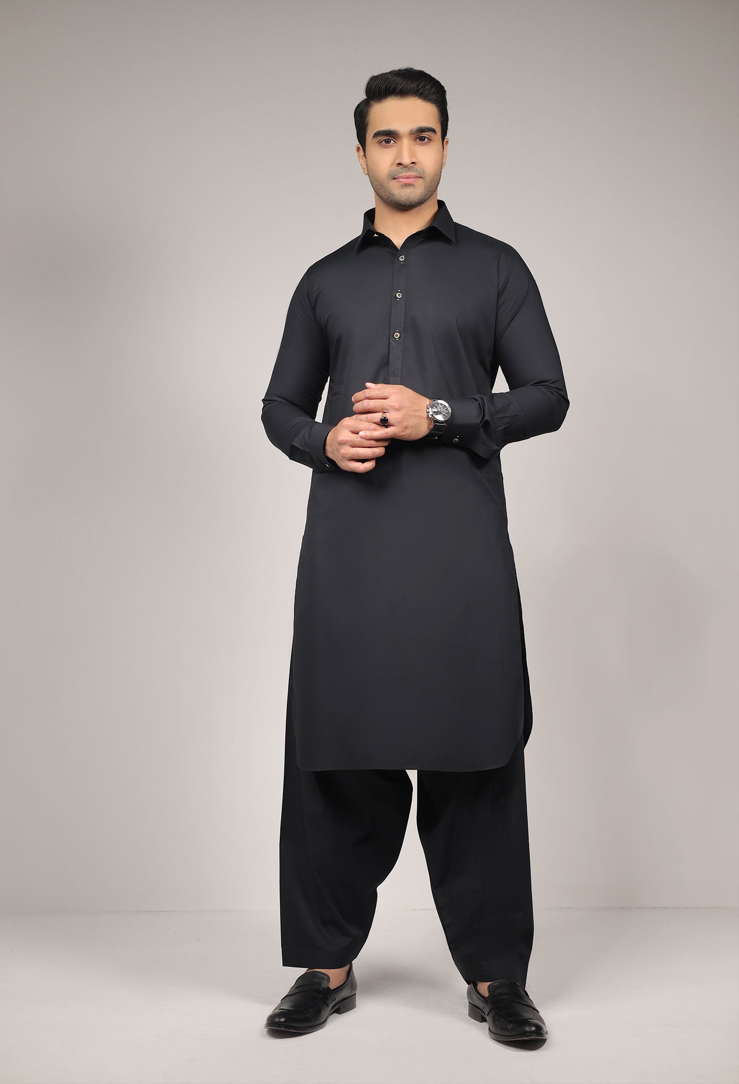 BLACK PLAIN KAMEEZ SHALWAR