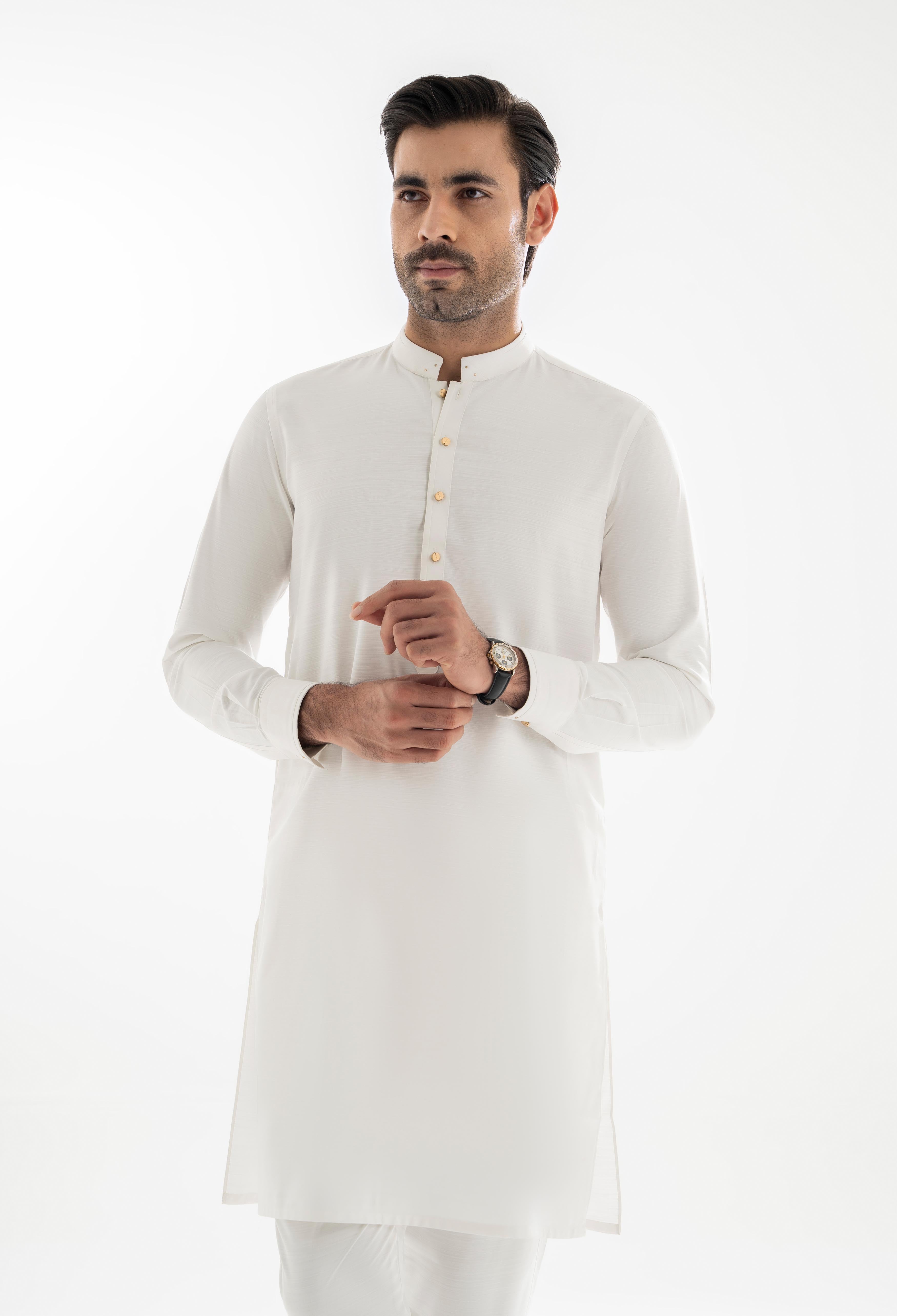 Off White Detailing Kurta Pajama